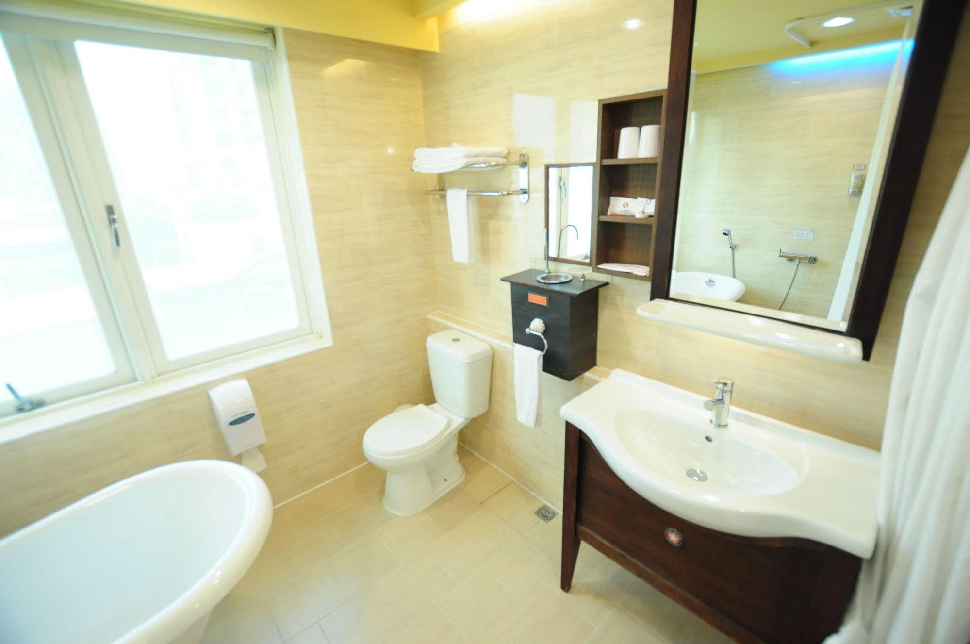 Kindness Xin Jue Jiang Hotel Kaohsiung Exterior photo